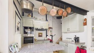 Photo 7- click for photo gallery